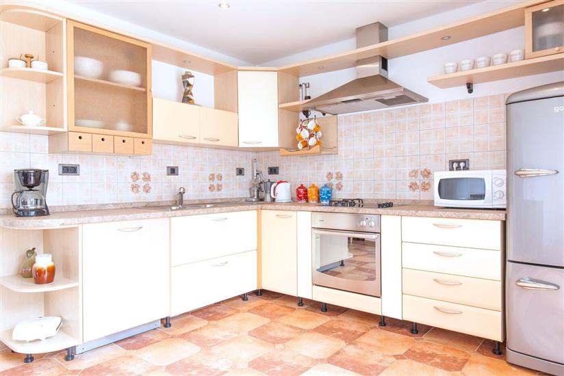 House K1, for 10 persons