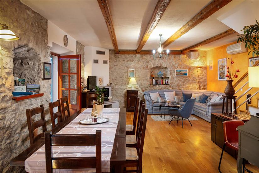 House K1, for 9 persons