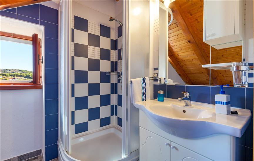 House K1, for 9 persons