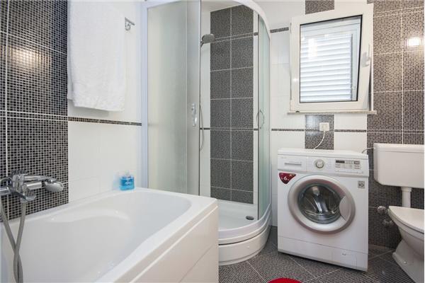 Apartman A1, na 6 osebe