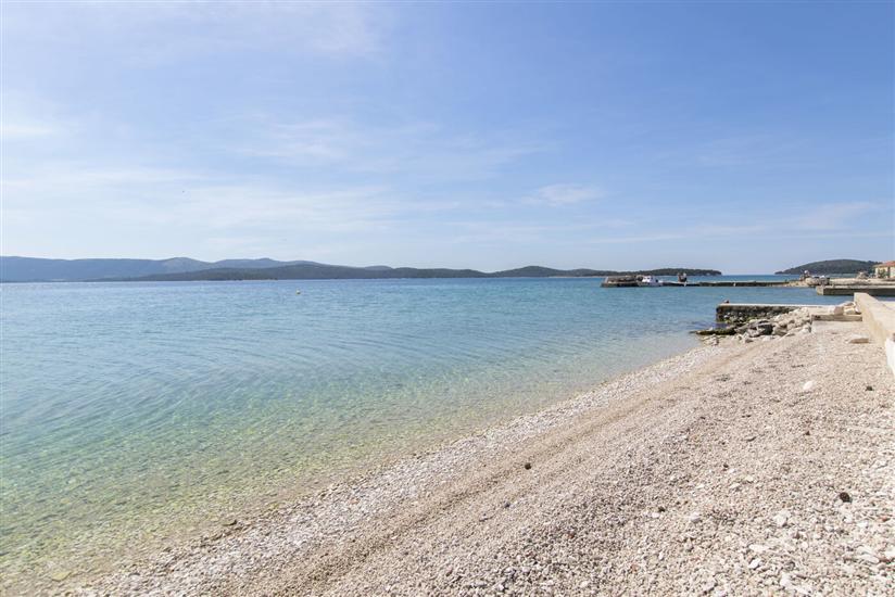 Apartment Island Dream