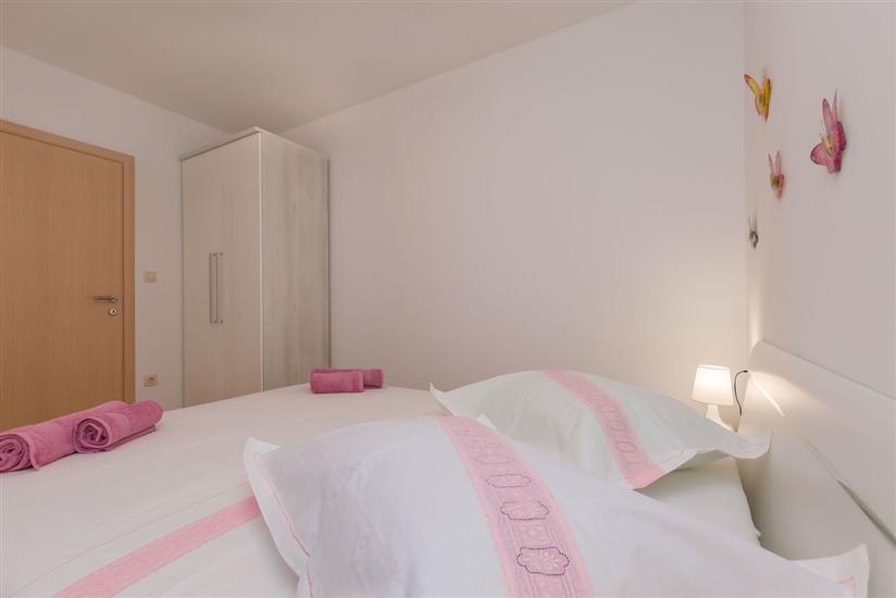 Apartment A1, for 6 persons