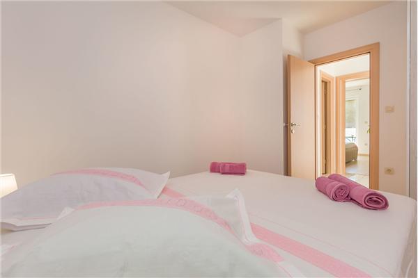 Apartment A1, for 6 persons