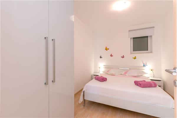 Apartment A1, for 6 persons