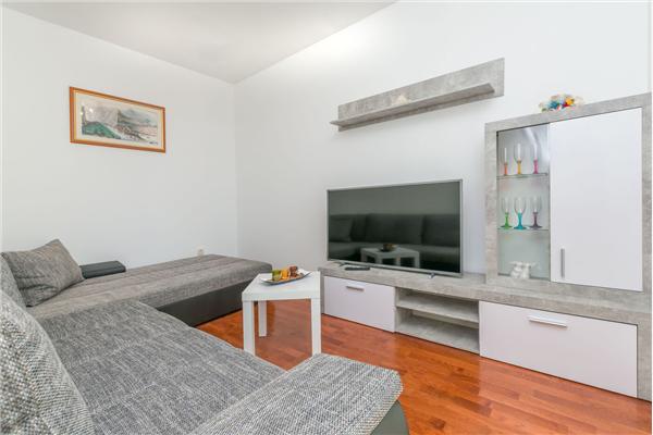 Apartment A1, for 6 persons