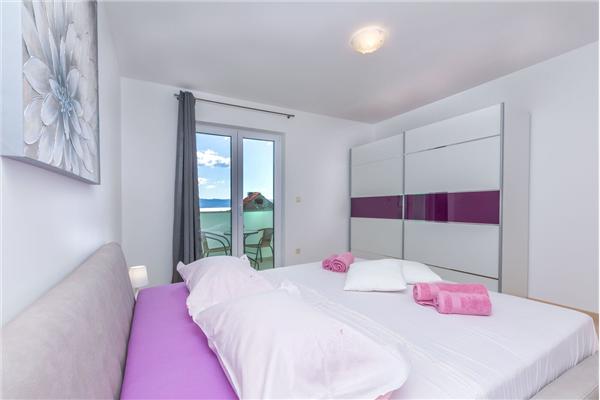 Apartment A1, for 6 persons