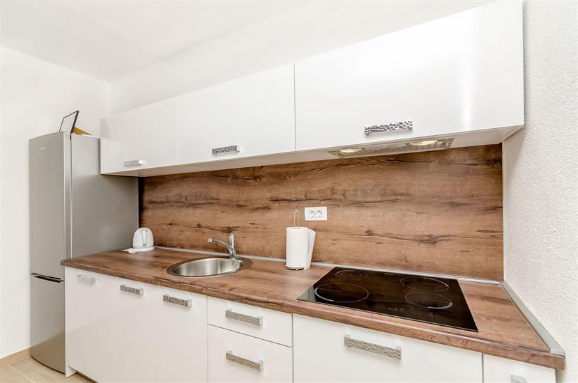 Apartment A1, for 5 persons