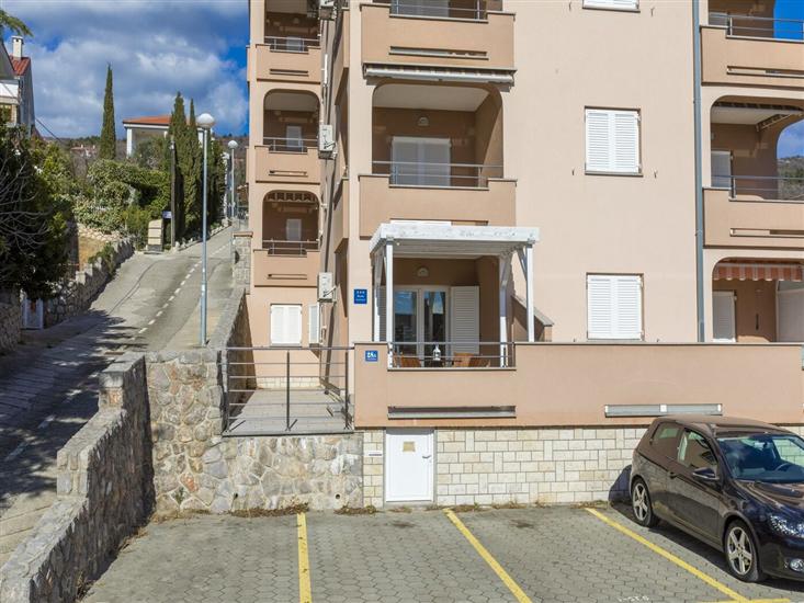 Apartmaj Color Green