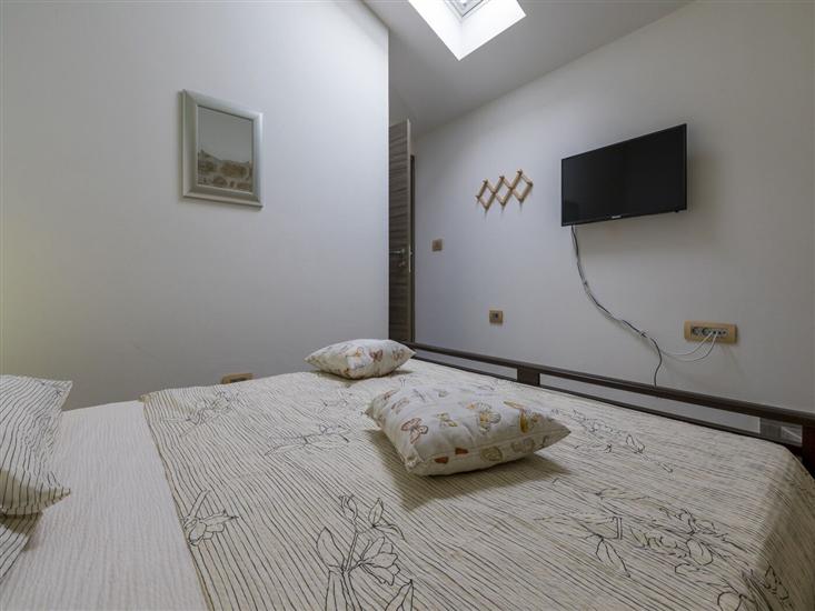 House K1, for 8 persons