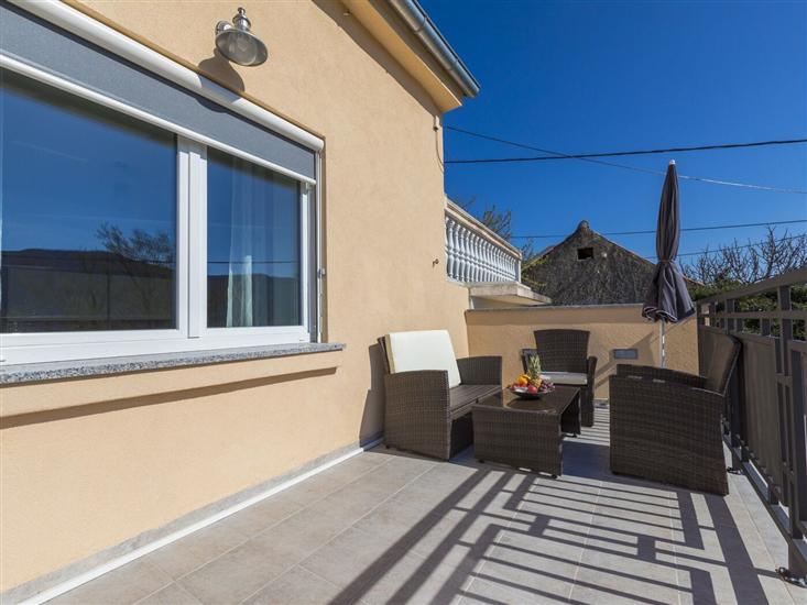 House K1, for 8 persons