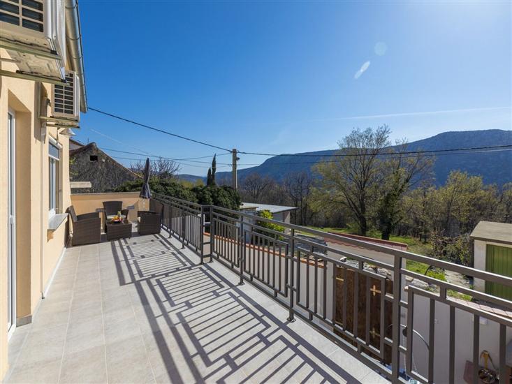 House K1, for 8 persons