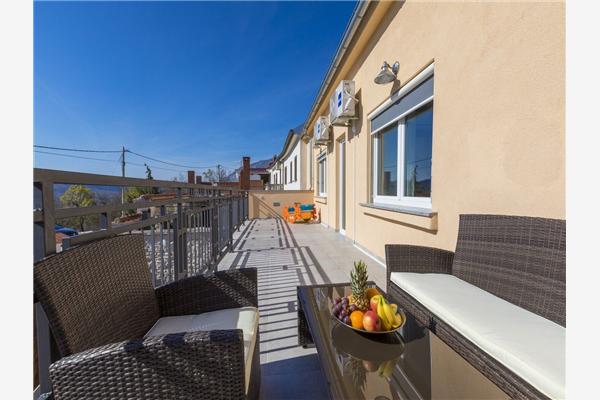 House K1, for 8 persons