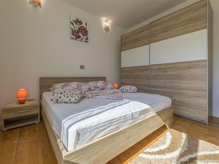 House K1, for 8 persons