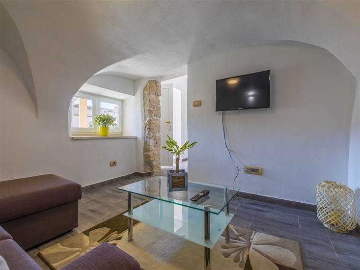 House K1, for 8 persons