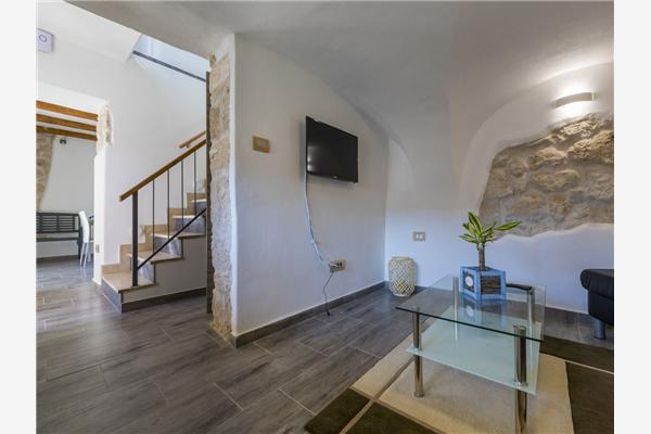 House K1, for 8 persons