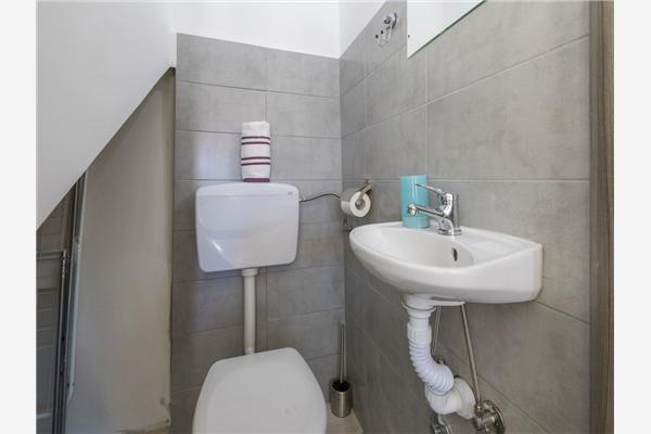 House K1, for 8 persons