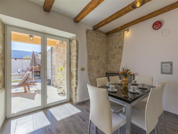 House K1, for 8 persons