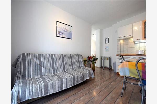 Apartment A1, for 5 persons