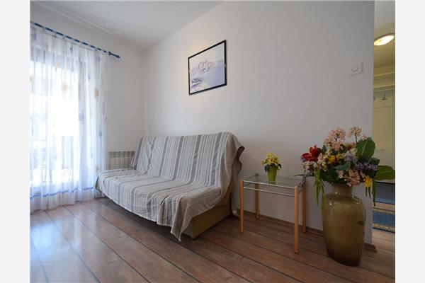 Apartment A1, for 5 persons