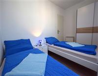 Apartment A2, for 5 persons