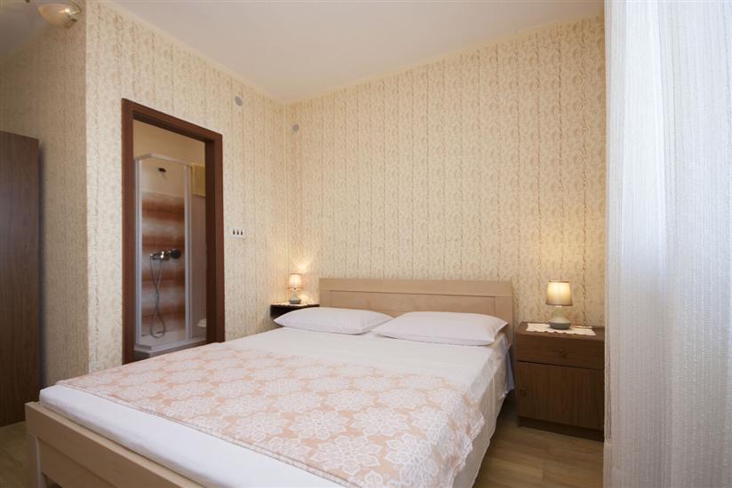 Apartment A2, for 10 persons