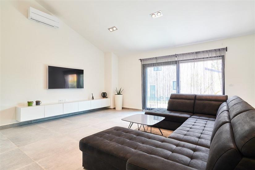 House K1, for 8 persons