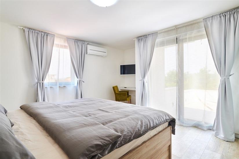 House K1, for 8 persons