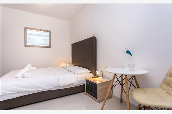 Apartment A6, for 2 persons