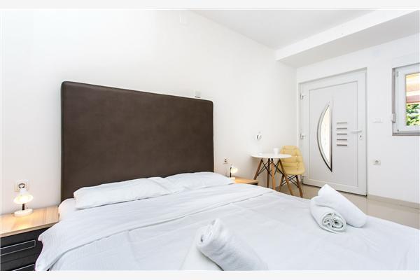 Apartment A6, for 2 persons