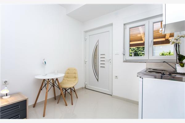 Apartment A6, for 2 persons