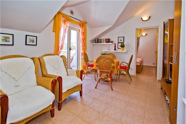 Apartment A6, for 2 persons