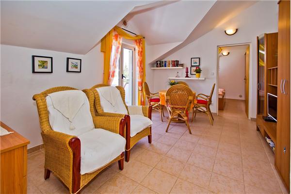 Apartment A6, for 2 persons