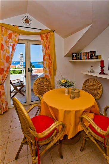 Apartment A6, for 2 persons