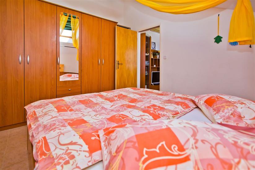 Apartment A6, for 2 persons