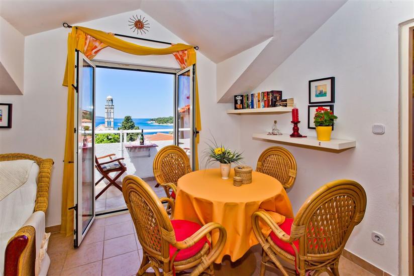 Apartment A6, for 2 persons