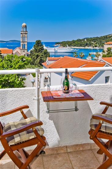 Apartment A6, for 2 persons