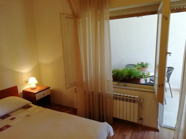 Apartment A1, for 6 persons