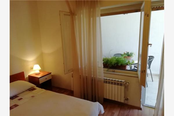 Apartment A1, for 6 persons