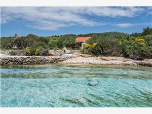 Kuća za odmor Vagabond Tkon - otok Pašman, Kuća na osami, Kvadratura 62,00 m2, Zračna udaljenost od mora 10 m