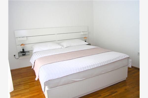 Apartment A1, for 3 persons