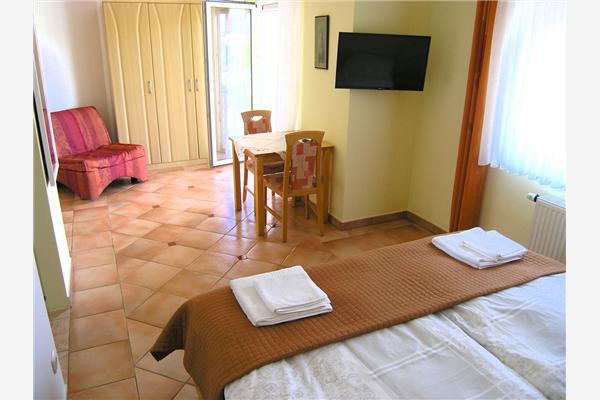 Apartment A1, for 2 persons