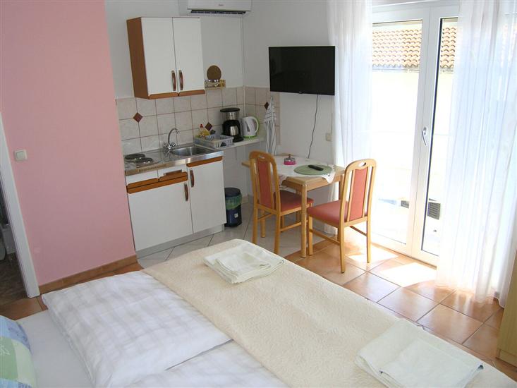 Apartment A2, for 2 persons