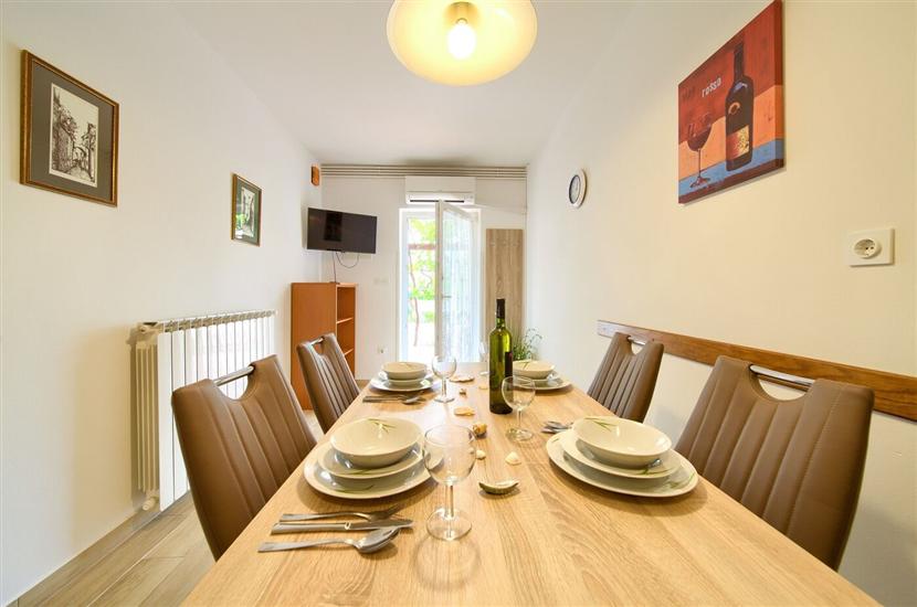 Apartment A1, for 4 persons