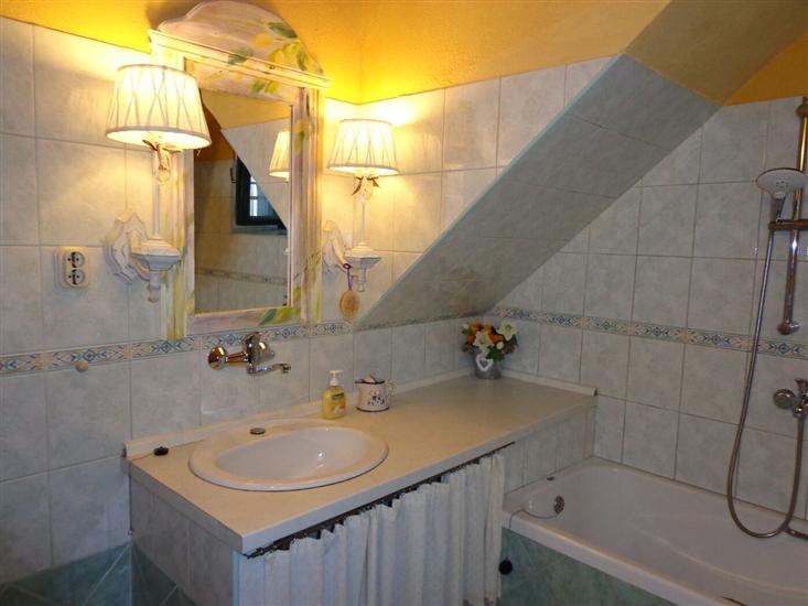 House K1, for 5 persons