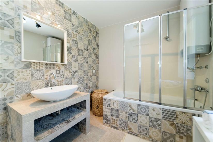 House K1, for 8 persons