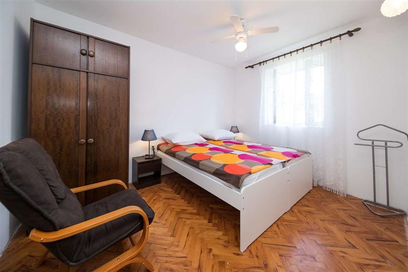 House K1, for 8 persons