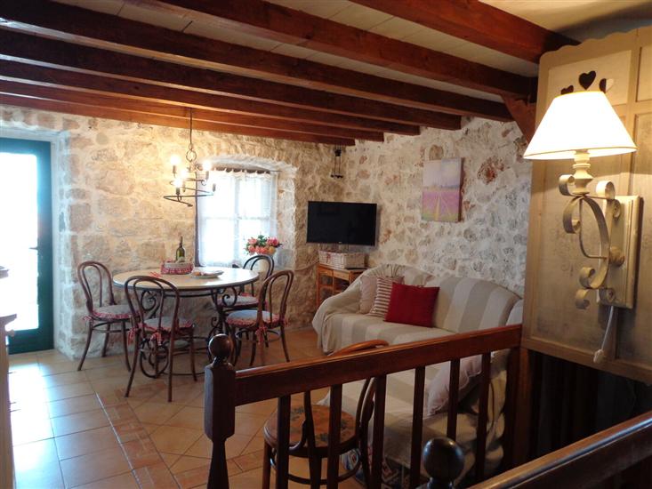 House K1, for 5 persons