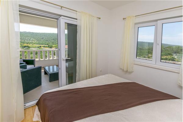 House K1, for 8 persons