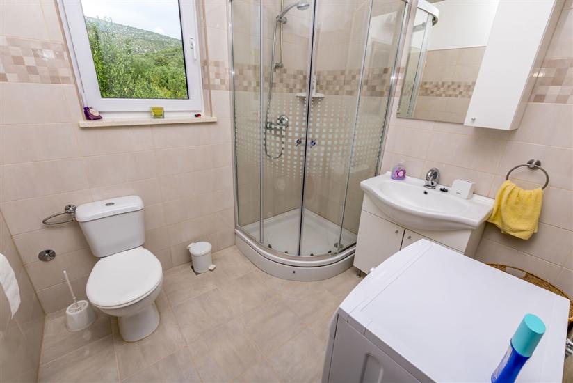 House K1, for 8 persons