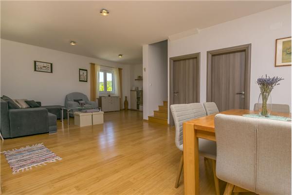 House K1, for 8 persons